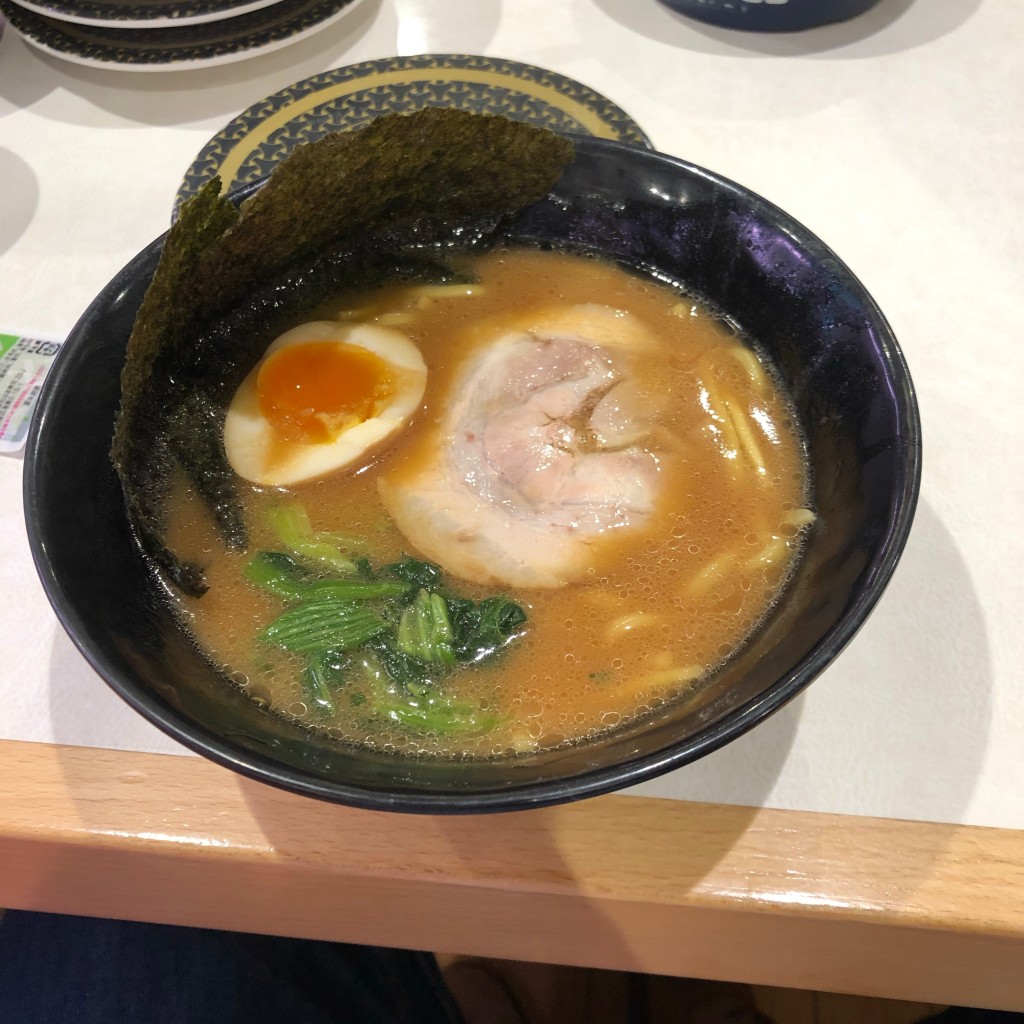 ユーザーが投稿した家系ラーメンの写真 - 実際訪問したユーザーが直接撮影して投稿した菊名回転寿司はま寿司 横浜菊名店の写真