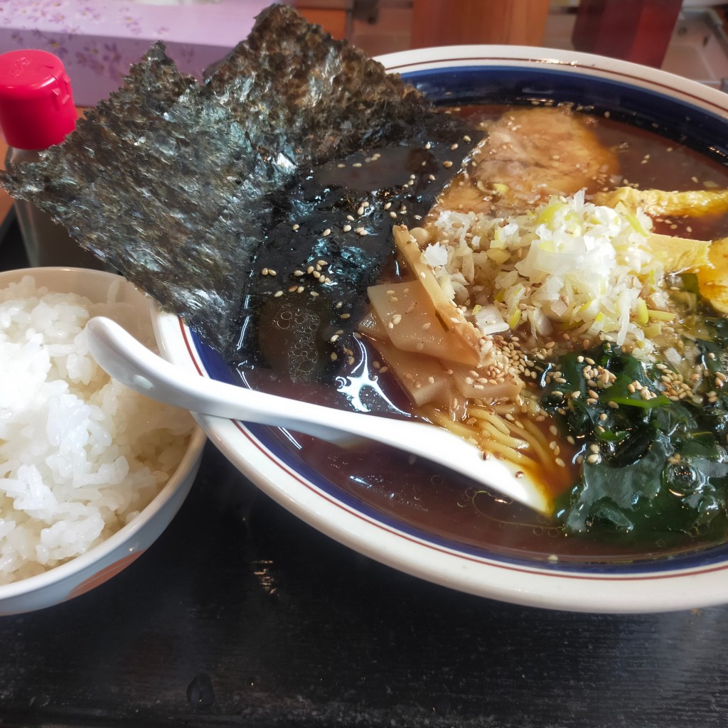 ユーザーが投稿した醤油ラーメンの写真 - 実際訪問したユーザーが直接撮影して投稿した北二十八条西居酒屋八起の写真