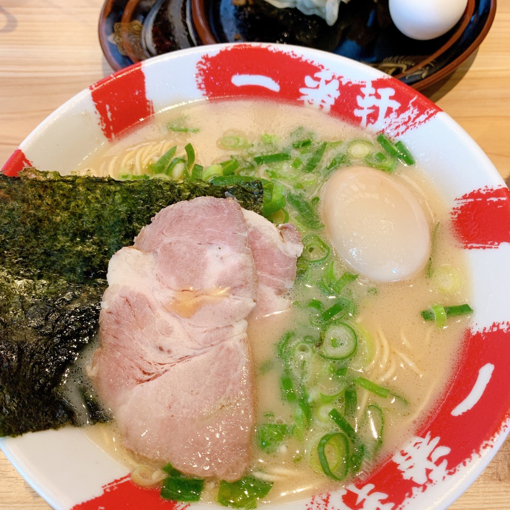 まやださんが投稿した富木島町ラーメン専門店のお店長浜豚骨ラーメン一番軒 東海富木島店/ナガハマトンコツラーメンイチバンケン トウカイフキシマテンの写真