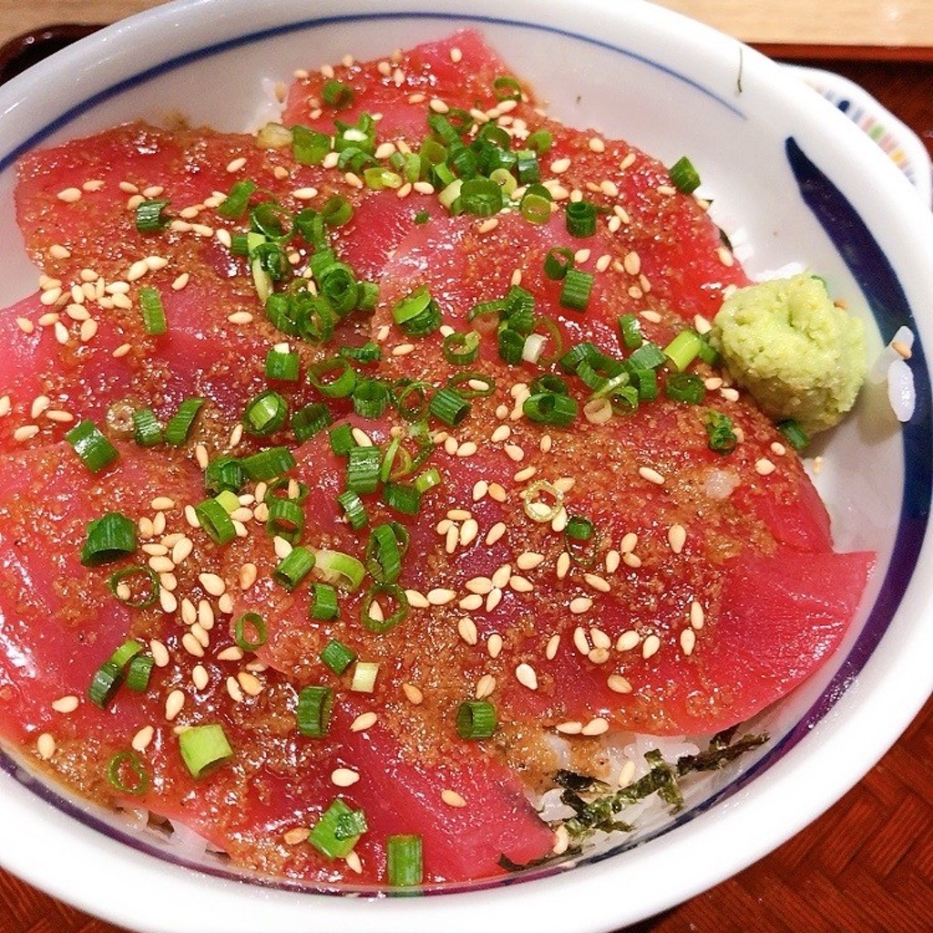 ユーザーが投稿したまぐろ胡麻醤油丼の写真 - 実際訪問したユーザーが直接撮影して投稿した木場定食屋築地食堂源ちゃん 深川ギャザリア店の写真