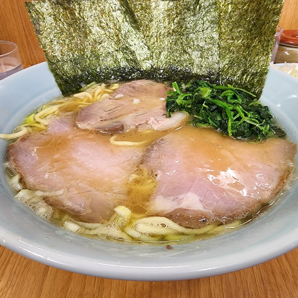 ユーザーが投稿したラーメン チャーシュー ネギトッピングの写真 - 実際訪問したユーザーが直接撮影して投稿した東林間ラーメン専門店相南家の写真