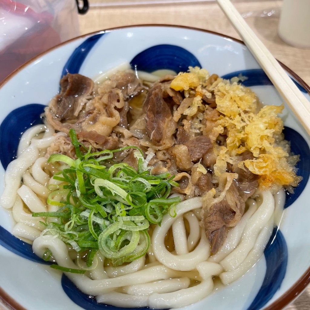 ユーザーが投稿した牛肉うどんの写真 - 実際訪問したユーザーが直接撮影して投稿した西新井栄町うどんうまげな アリオ西新井店の写真