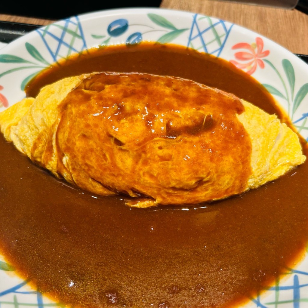 ユーザーが投稿したオムライス(カレー)の写真 - 実際訪問したユーザーが直接撮影して投稿した梅田フードコート阪神梅田本店 スナックパークの写真