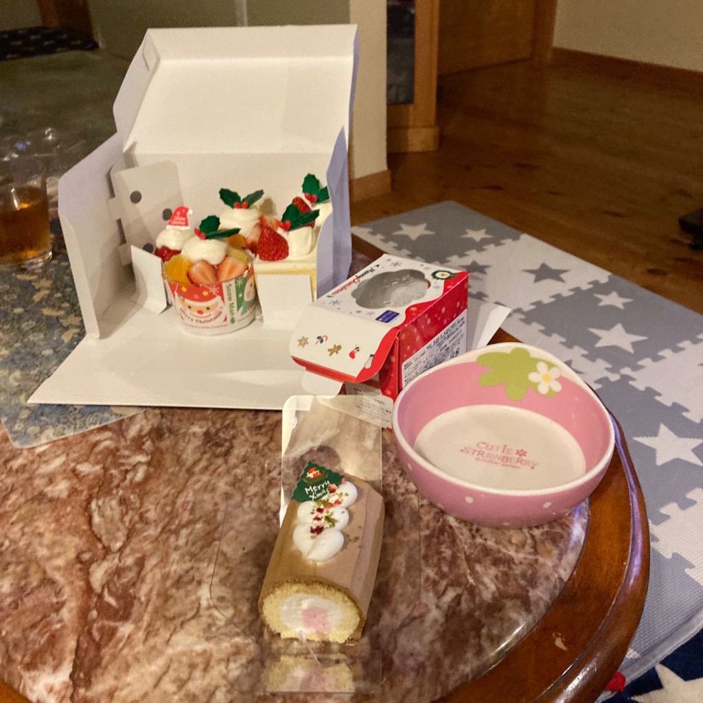 ユーザーが投稿したクリスマスデザートの写真 - 実際訪問したユーザーが直接撮影して投稿した北一色ケーキル・スリジェダムール 北一色店の写真