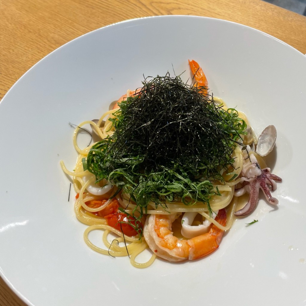 ユーザーが投稿したたっぷり大葉の海賊スパゲッティの写真 - 実際訪問したユーザーが直接撮影して投稿した大手町洋食ニューヨークニューヨーク 大手町店の写真