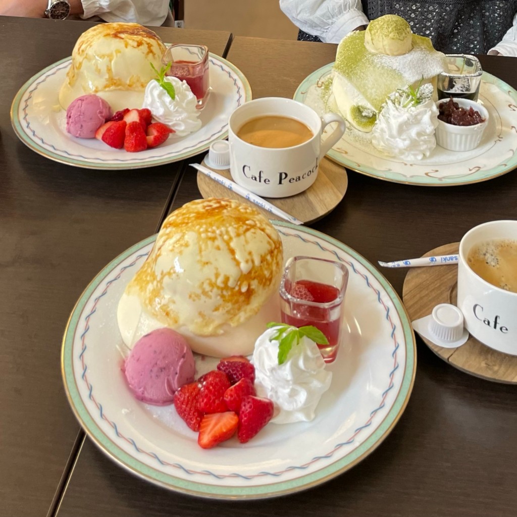 ユーザーが投稿したベリーブリュレパンケー1の写真 - 実際訪問したユーザーが直接撮影して投稿した東須恵西洋料理カフェ・レストランsinceriteの写真