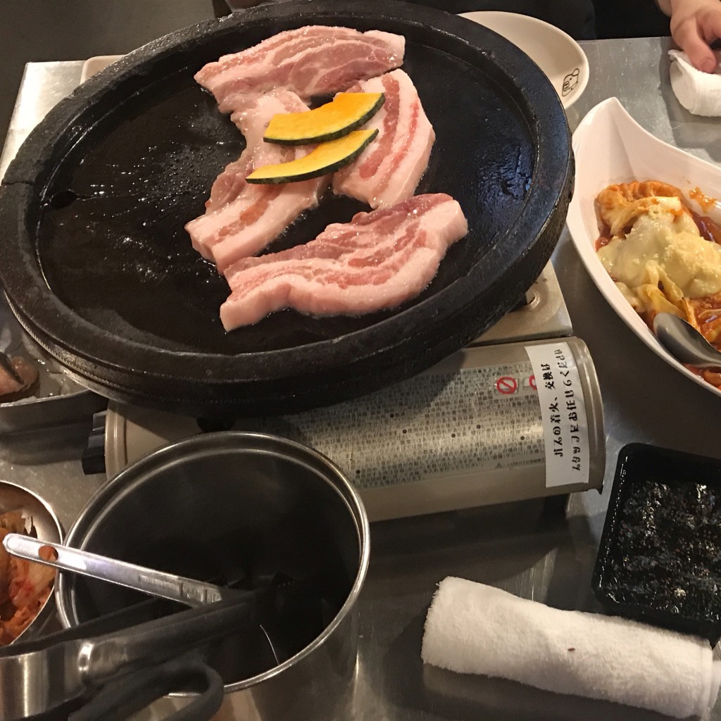 ユーザーが投稿した熟成サムギョプサルの写真 - 実際訪問したユーザーが直接撮影して投稿した有楽町韓国料理韓豚屋 有楽町店の写真