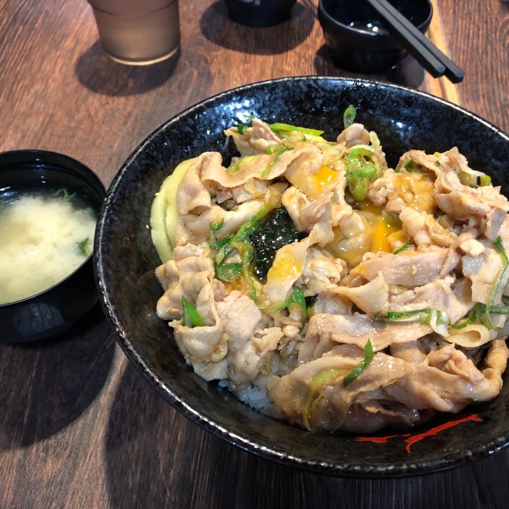 ユーザーが投稿したスタミナ丼 肉増しの写真 - 実際訪問したユーザーが直接撮影して投稿した北沢丼もの伝説のすた丼屋 下北沢店の写真