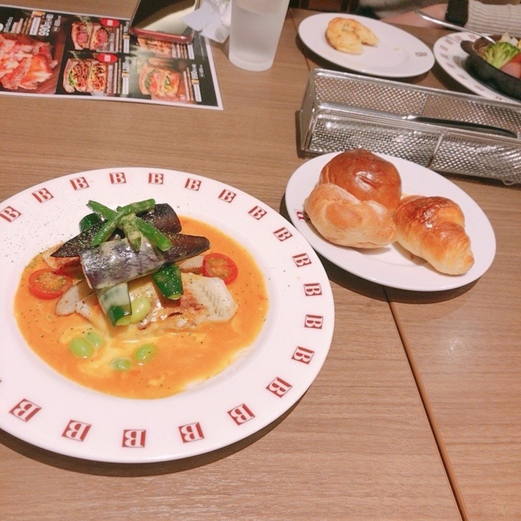 ユーザーが投稿した食べ放題のパンの写真 - 実際訪問したユーザーが直接撮影して投稿した南幸洋食バケット 横浜ジョイナス店の写真