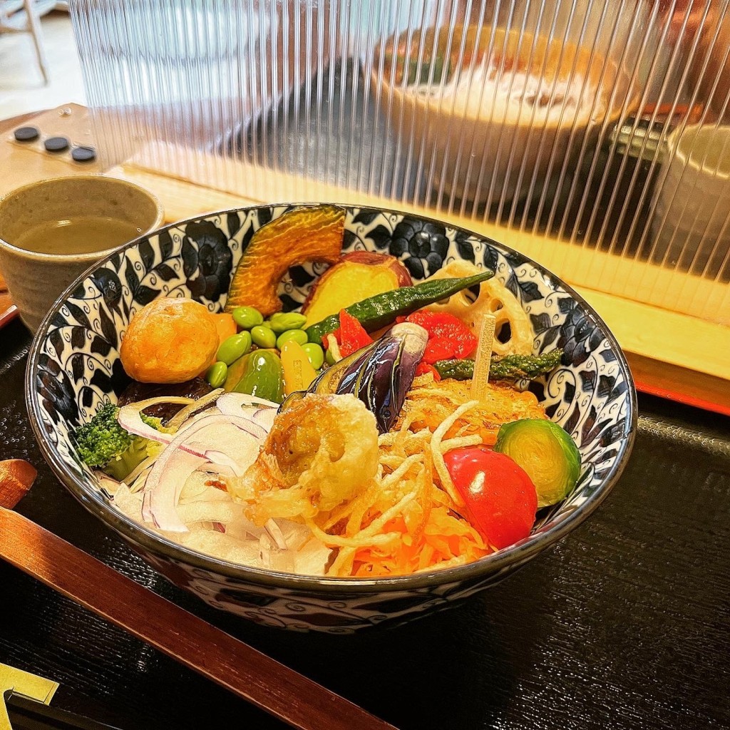 ユーザーが投稿した肉野菜カレーうどんの写真 - 実際訪問したユーザーが直接撮影して投稿した湯崎野うどんさぬきうどんのおきつね庵の写真