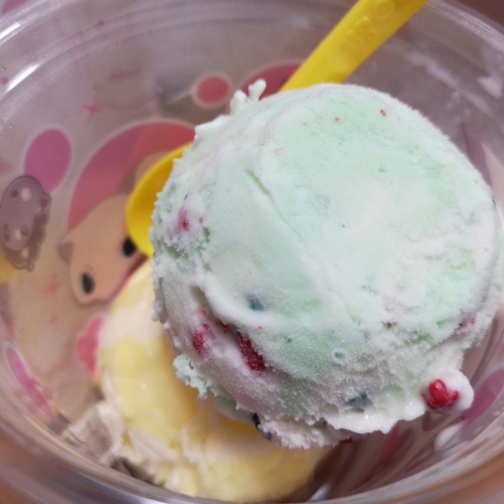 ユーザーが投稿したポケモンカップの写真 - 実際訪問したユーザーが直接撮影して投稿した東新田アイスクリームサーティワンアイスクリーム 静岡長田店の写真