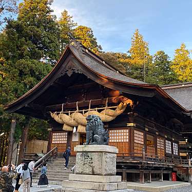 実際訪問したユーザーが直接撮影して投稿した木の下神社諏訪大社 下社秋宮 神楽殿の写真