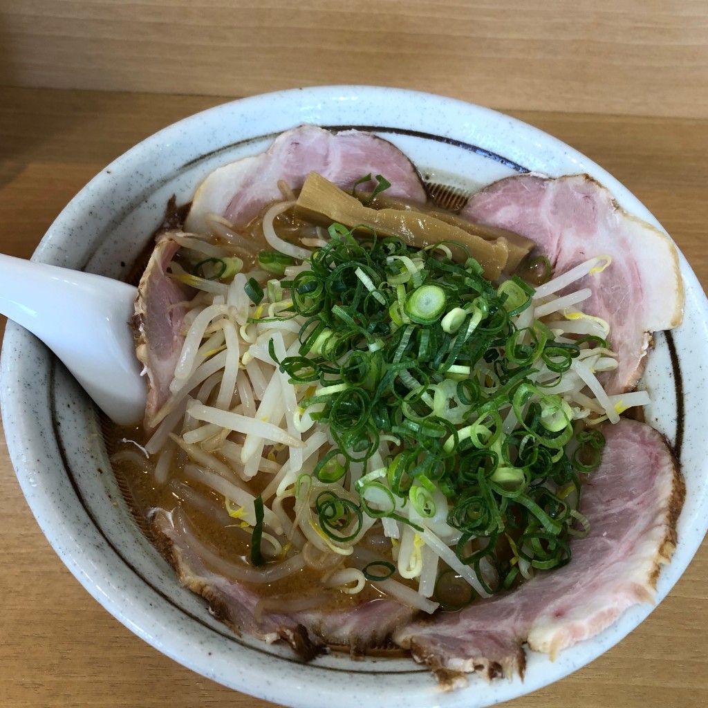 [名古屋市ラーメン⭐︎おすすめ]をテーマに、LINE PLACEのユーザーぽっちさんがおすすめするグルメ店リストの代表写真