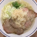 塩ラーメン - 実際訪問したユーザーが直接撮影して投稿した西中島ラーメン専門店らーめん鱗 西中島店の写真のメニュー情報