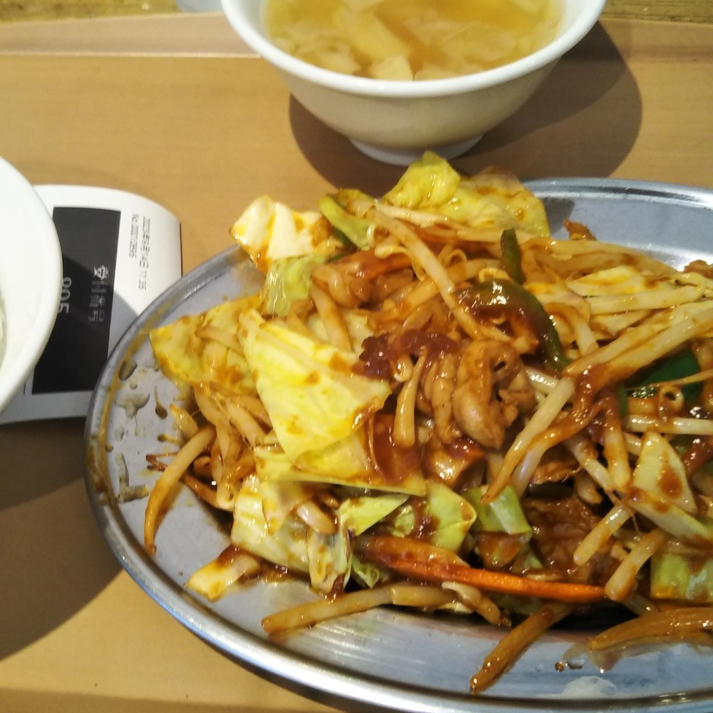 ユーザーが投稿した豚定食 [大] 辛みその写真 - 実際訪問したユーザーが直接撮影して投稿した赤坂定食屋肉野菜炒め ベジー太の写真