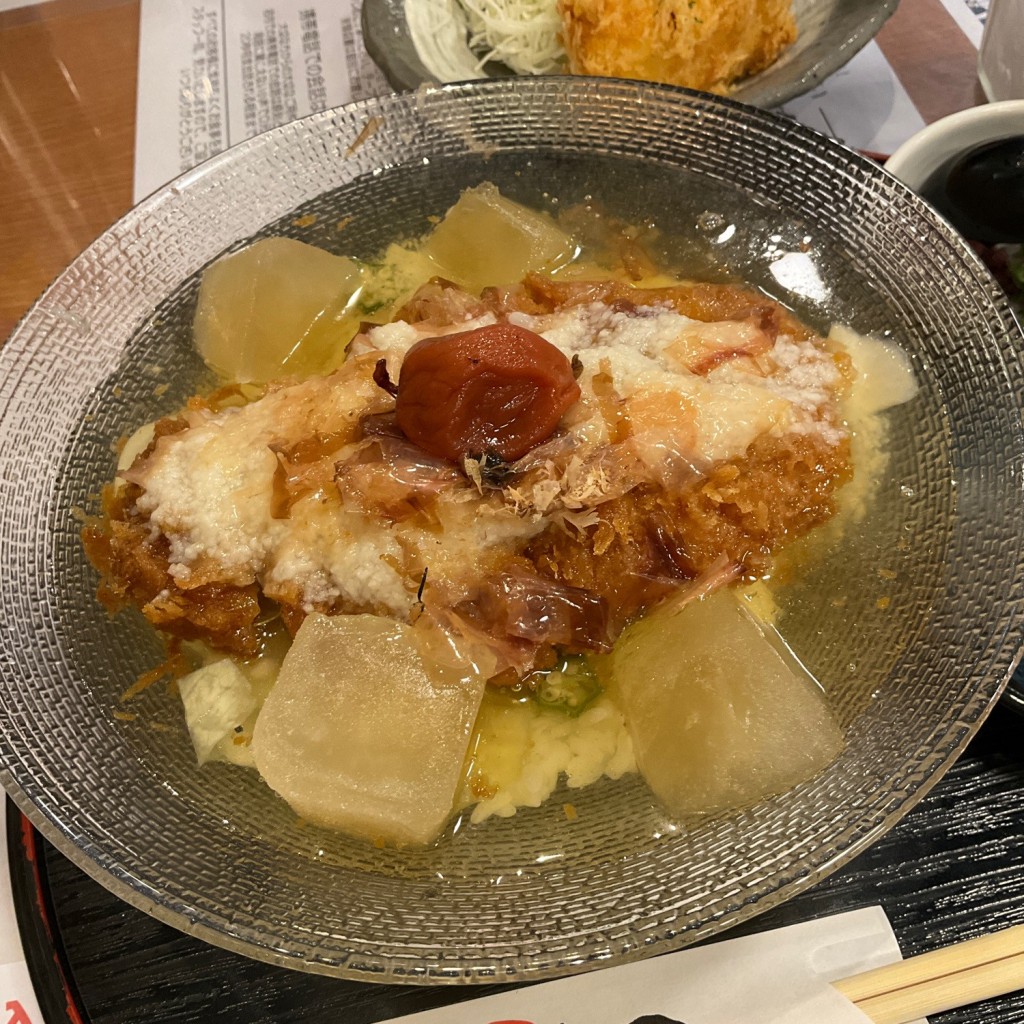 ユーザーが投稿した冷やしだしカツ丼の写真 - 実際訪問したユーザーが直接撮影して投稿した小明町とんかつまるかつ生駒店の写真