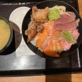 サーモン4色丼 - 実際訪問したユーザーが直接撮影して投稿したひび野魚介 / 海鮮料理海鮮居酒屋 山傳丸 海浜幕張店の写真のメニュー情報