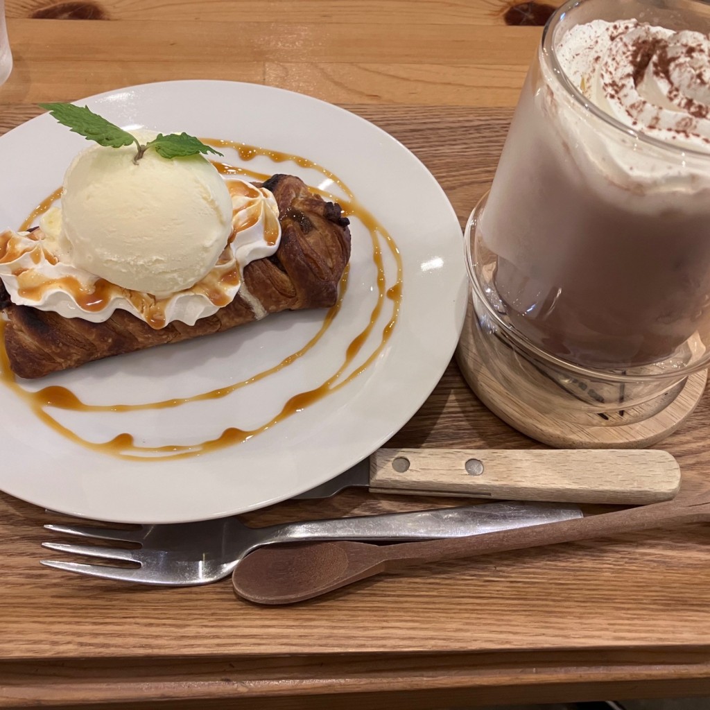 K41Oさんが投稿した唐人カフェのお店CAFE木と本/カフェキトホンの写真