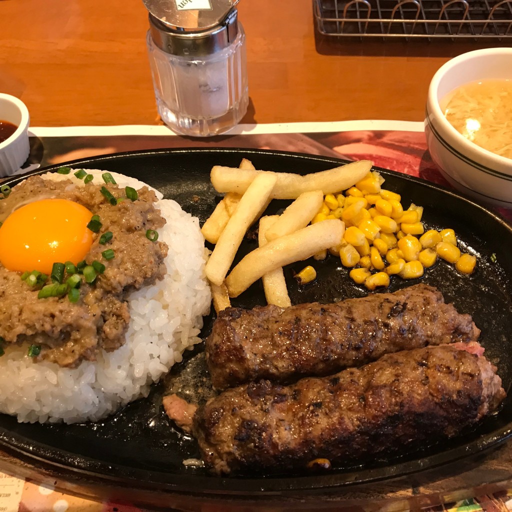 ユーザーが投稿した粗挽GビーフライスLunchの写真 - 実際訪問したユーザーが直接撮影して投稿した那加巾下町ステーキブロンコビリー 各務原店の写真