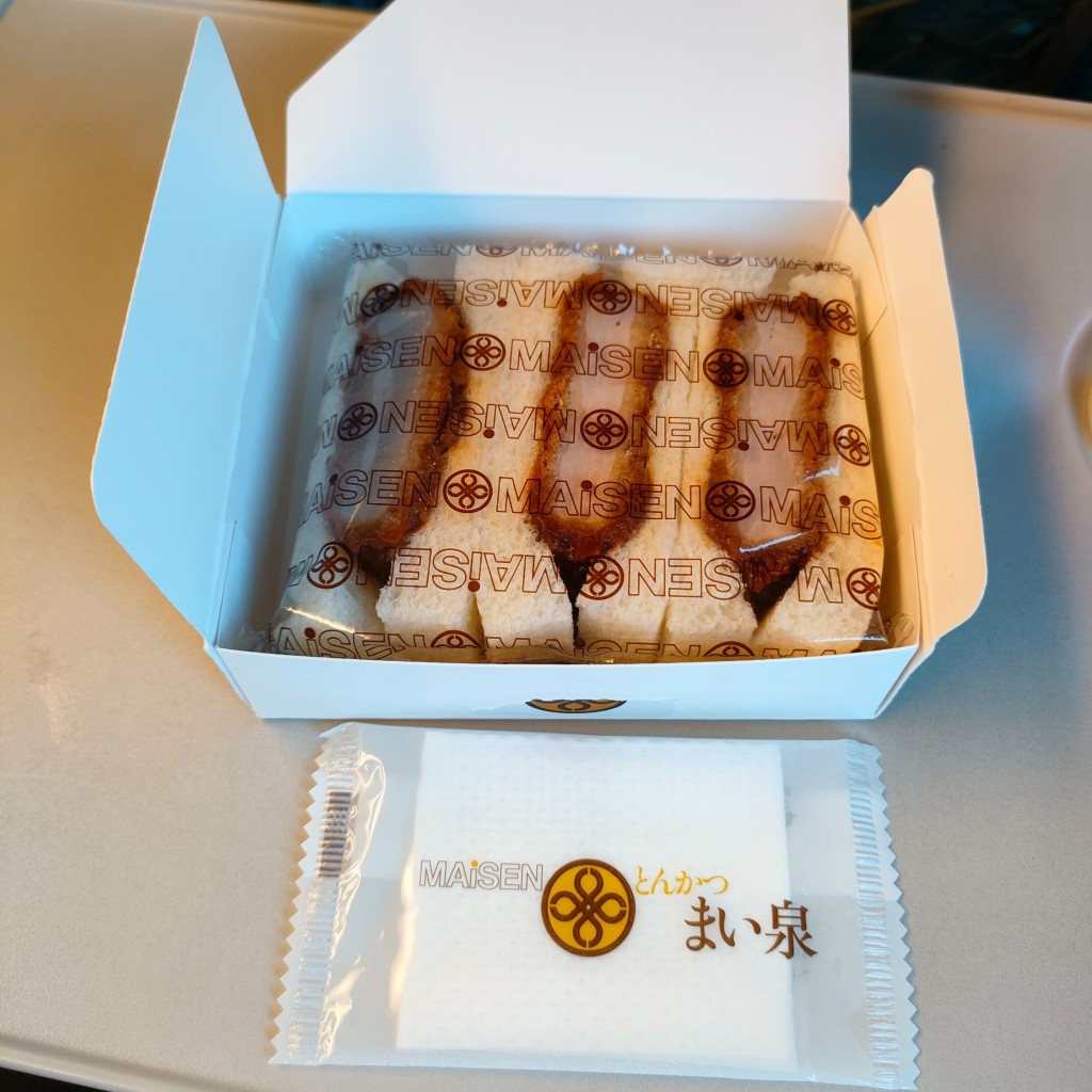 ユーザーが投稿したエビかつサンドの写真 - 実際訪問したユーザーが直接撮影して投稿した丸の内お弁当東京駅 HANAGATAYA 東京南通路店の写真