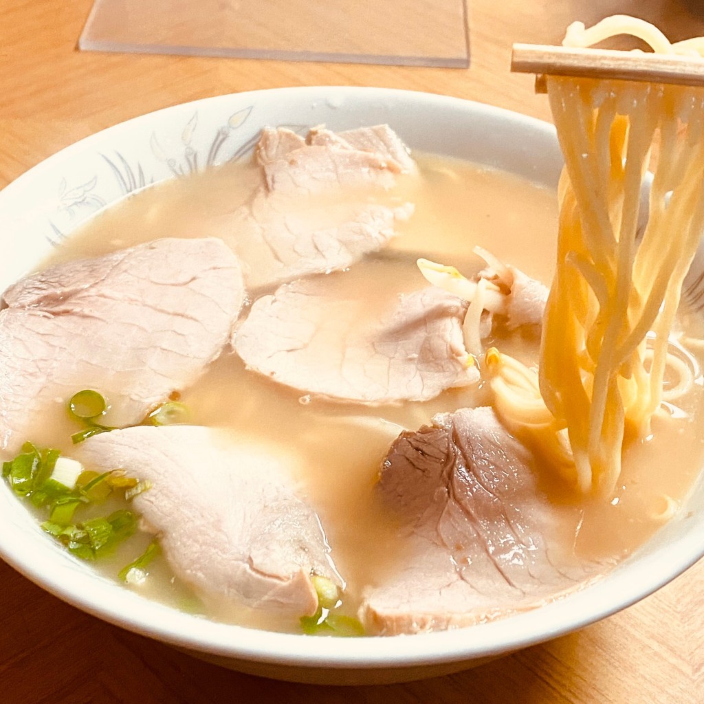 グルメリポートさんが投稿した小松島町ラーメン / つけ麺のお店松本中華そば店/マツモトチユウカソバテンの写真