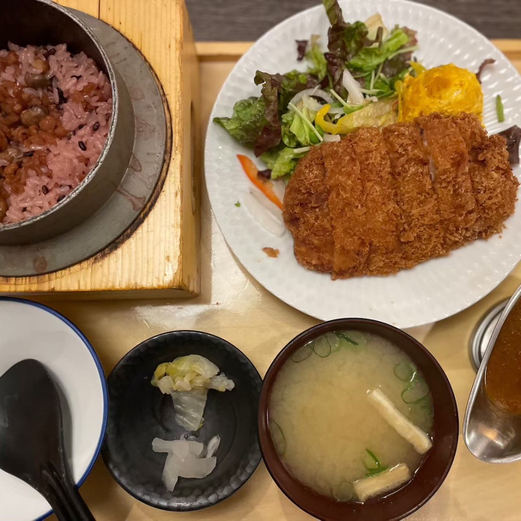 ユーザーが投稿したデミとんかつ定食の写真 - 実際訪問したユーザーが直接撮影して投稿した水江定食屋五穀倉敷店の写真