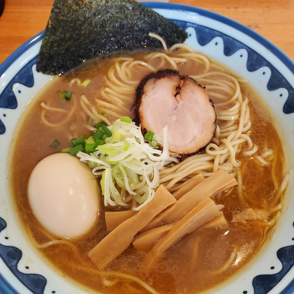 ユーザーが投稿した醤油ラーメンの写真 - 実際訪問したユーザーが直接撮影して投稿した新町ラーメン専門店めんや友絆の写真