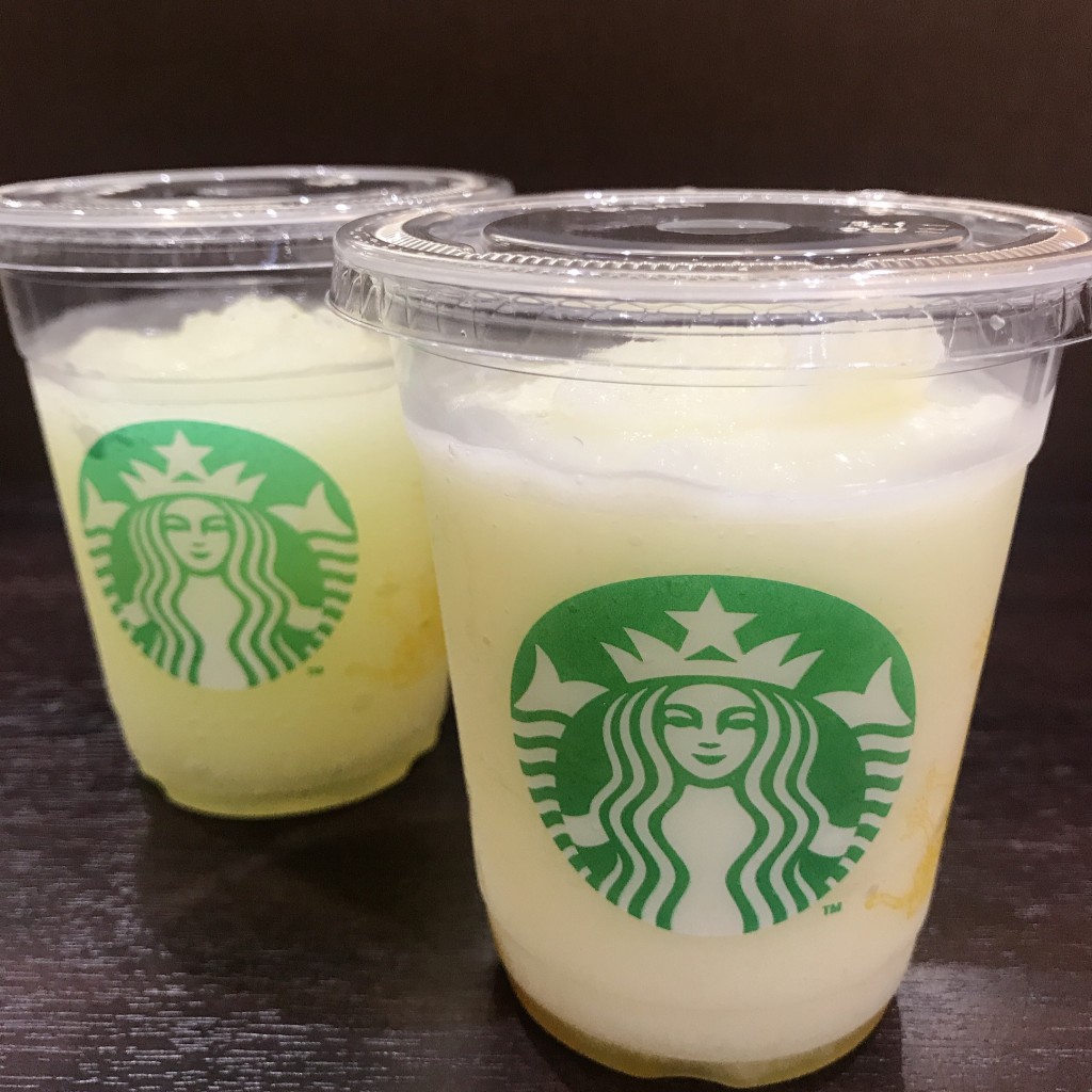 ユーザーが投稿したコールドブリューコーヒーフローズンレモネードの写真 - 実際訪問したユーザーが直接撮影して投稿した南大高カフェスターバックスコーヒー イオンモール大高オレンジコート店の写真