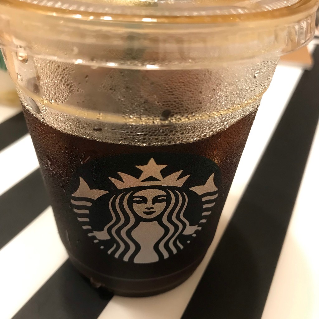 ユーザーが投稿したコールドブリューコーヒーの写真 - 実際訪問したユーザーが直接撮影して投稿した田園調布カフェスターバックスコーヒー 田園調布 東急スクエアガーデンサイト店の写真