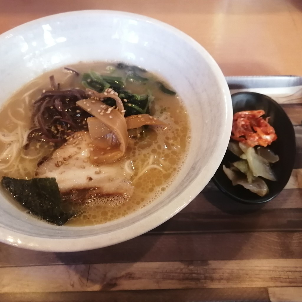 ユーザーが投稿したラーメンの写真 - 実際訪問したユーザーが直接撮影して投稿した新丸子東中華料理麺飯食堂 龍の写真