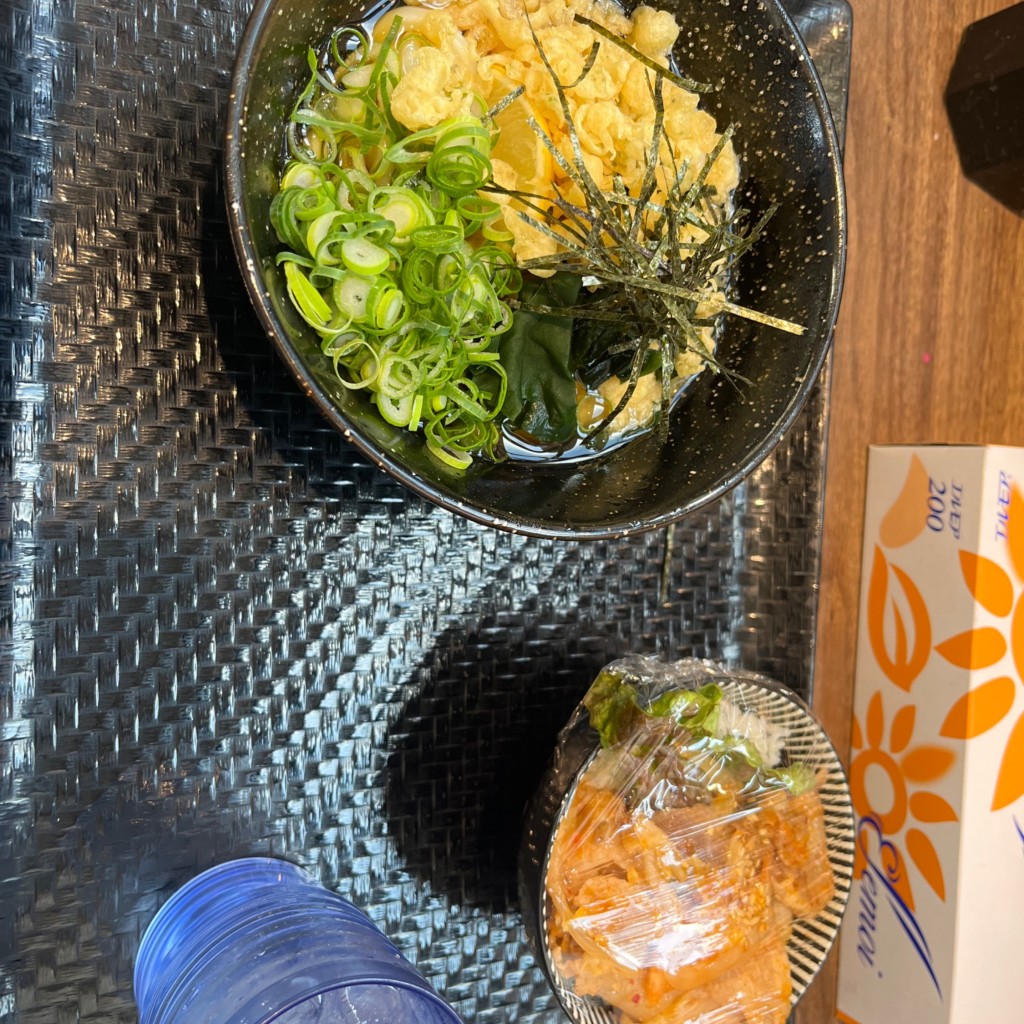ユーザーが投稿したぶっかけうどん、鳥マヨ丼の写真 - 実際訪問したユーザーが直接撮影して投稿した新田うどんこがね製麺 フレスポ西条店の写真