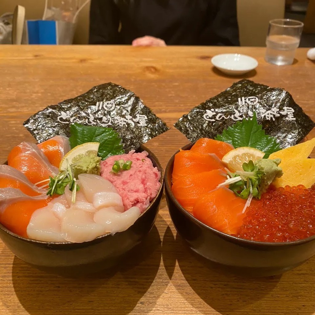 シロクロ0815さんが投稿した美々丼もののお店どんぶり茶屋 新千歳空港店/ドンブリチャヤ シンチトセクウコウテンの写真