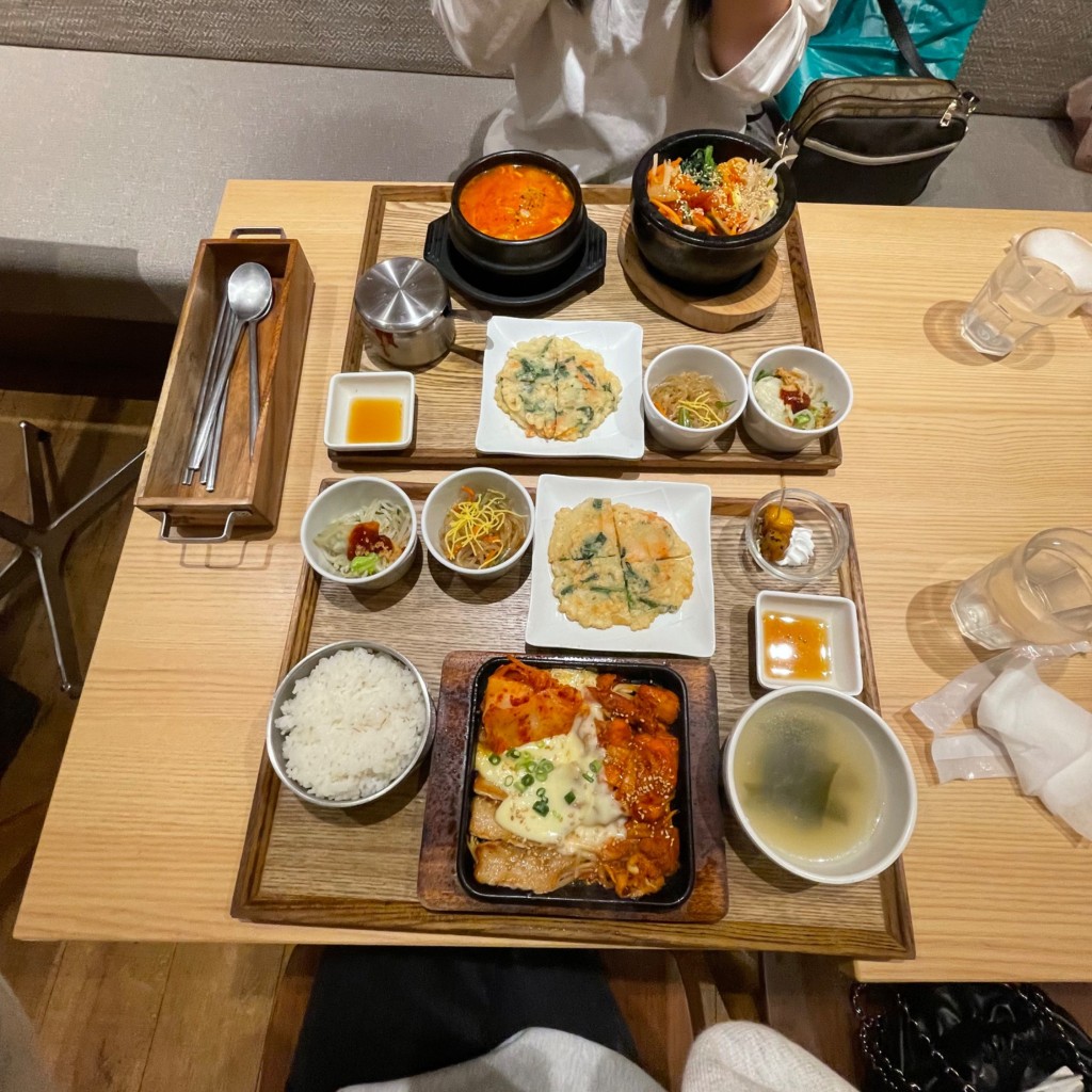 ユーザーが投稿したA三元豚/チーズダッカルビの写真 - 実際訪問したユーザーが直接撮影して投稿した西新宿韓国料理韓美膳 ルミネ新宿LUMINE1の写真