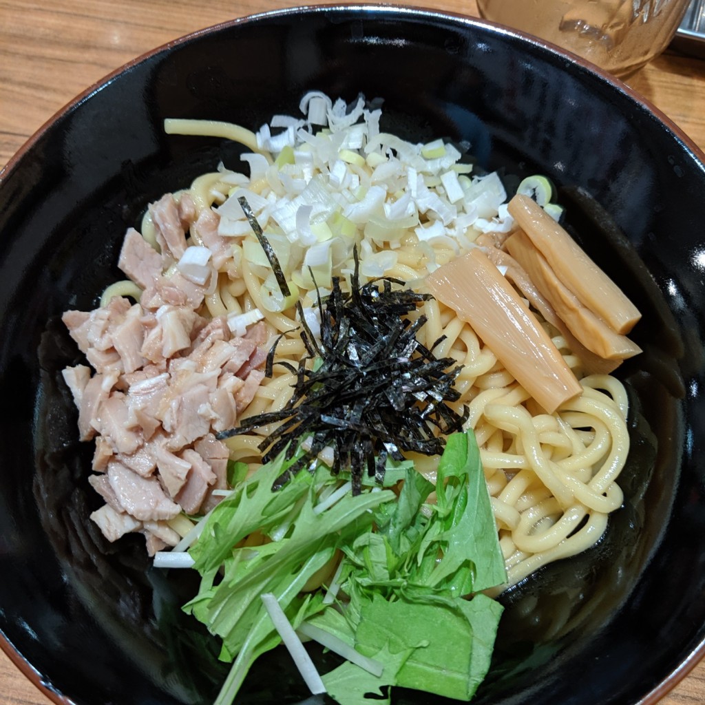 シマエナガの尻尾さんが投稿した市川南ラーメン / つけ麺のお店壱角家 市川南口店/イッカクヤの写真