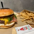 実際訪問したユーザーが直接撮影して投稿した小町ハンバーガーDRAGON BURGER 鎌倉店の写真