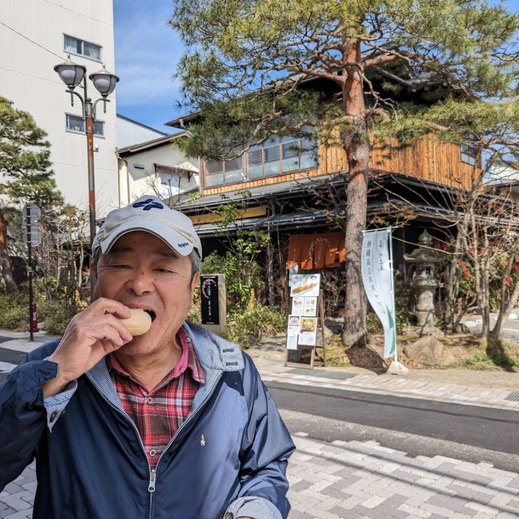 ReikOhさんが投稿した花川町和菓子のお店恵那川上屋 高山花筏店/エナカワカミヤ タカヤマハナイカダテンの写真