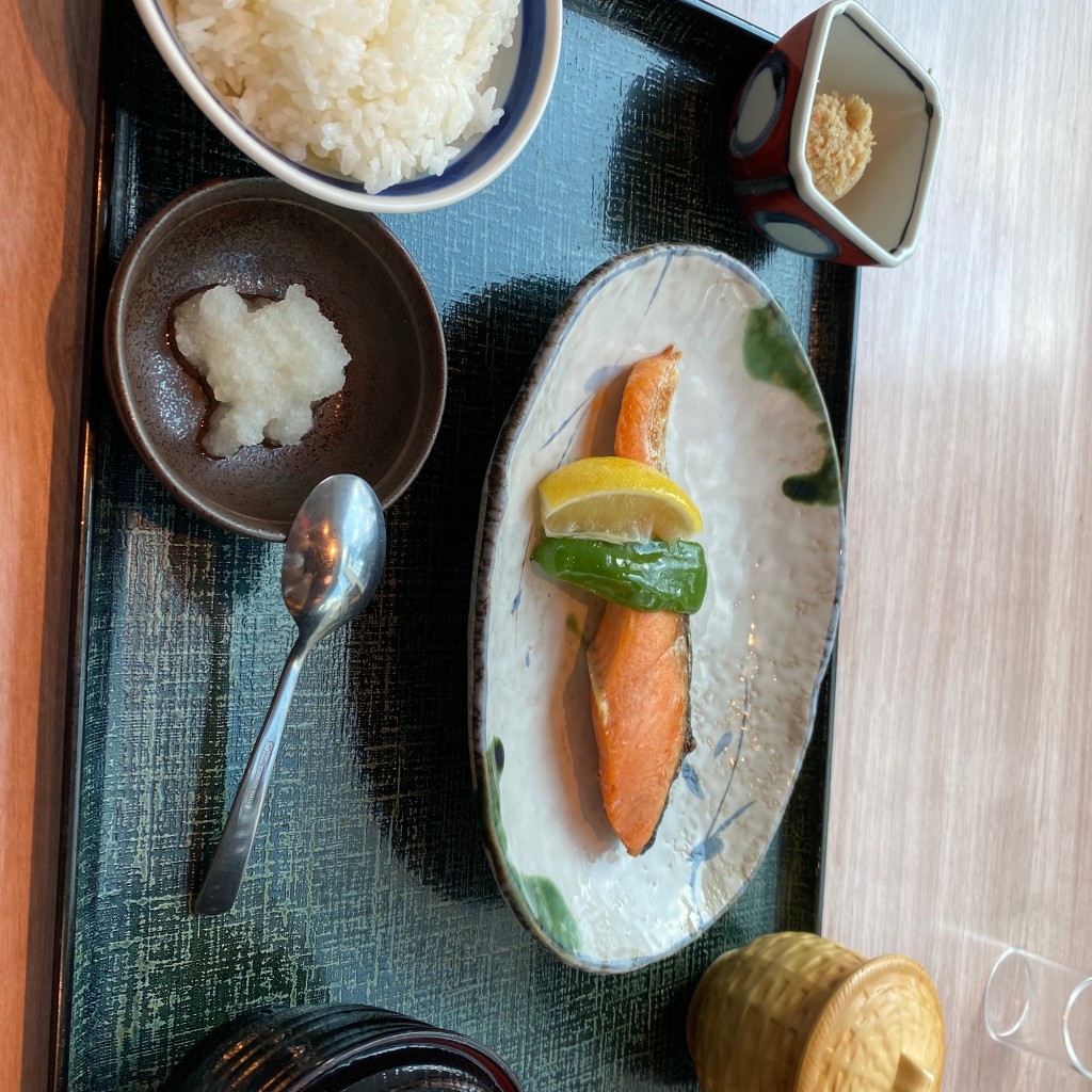ユーザーが投稿した鮭焼定食の写真 - 実際訪問したユーザーが直接撮影して投稿した国分町和食 / 日本料理らら亭 定禅寺通店の写真