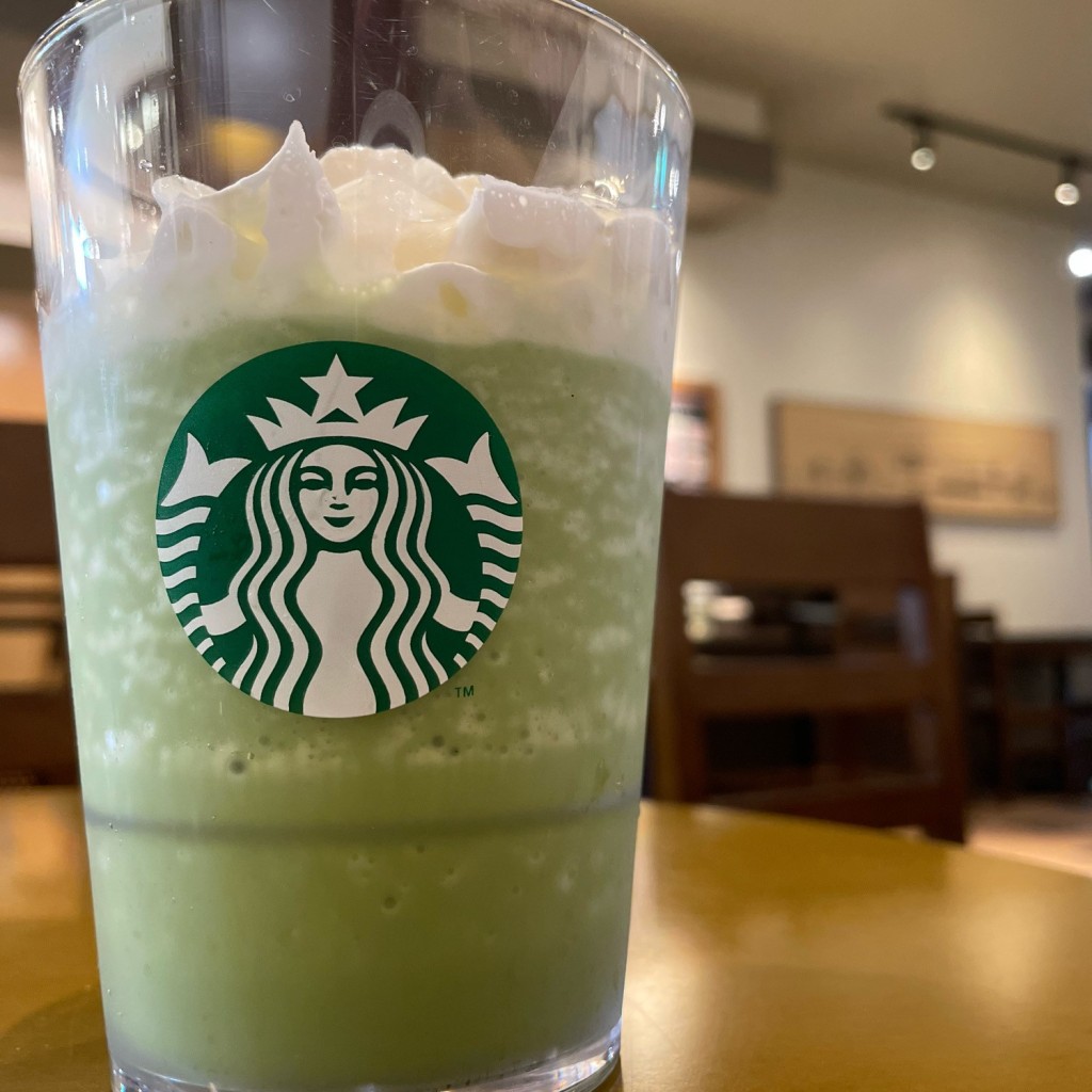 ユーザーが投稿した抹茶クリームフラペチーノの写真 - 実際訪問したユーザーが直接撮影して投稿した美浜カフェスターバックスコーヒー イオン北谷店の写真