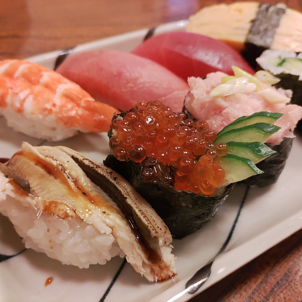 実際訪問したユーザーが直接撮影して投稿した南矢名寿司たちばなの写真