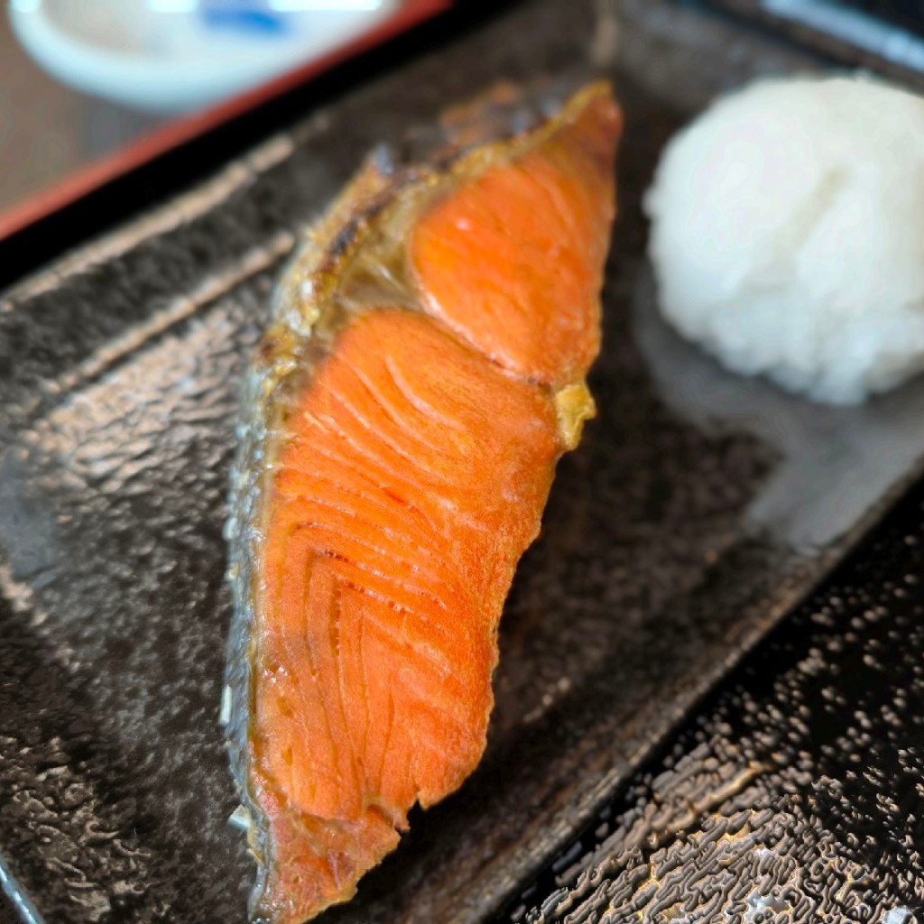 ユーザーが投稿したいくら紅鮭親子定食の写真 - 実際訪問したユーザーが直接撮影して投稿した北十一条西西洋料理ヤン衆料理・北の漁場の写真