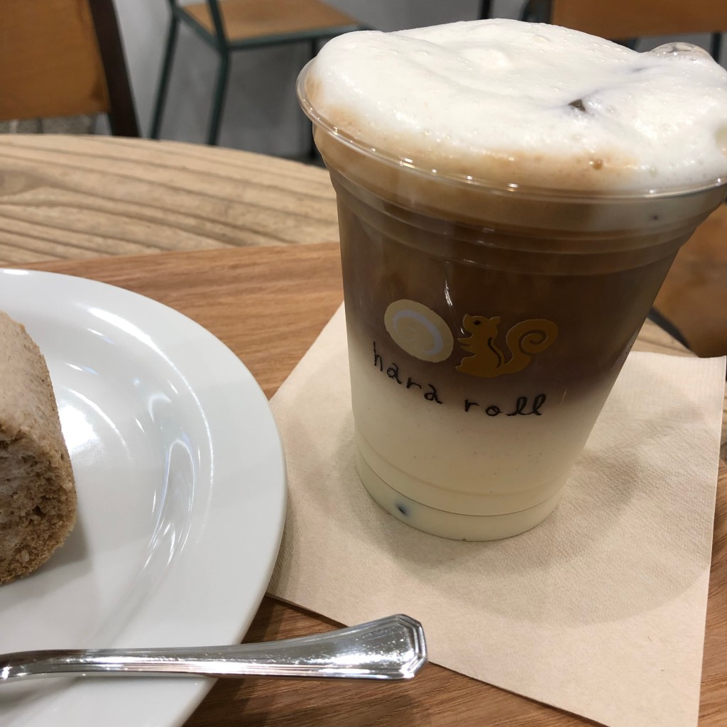 ユーザーが投稿した豆乳ラテの写真 - 実際訪問したユーザーが直接撮影して投稿した博多駅中央街カフェはらロール+cafe 博多店の写真