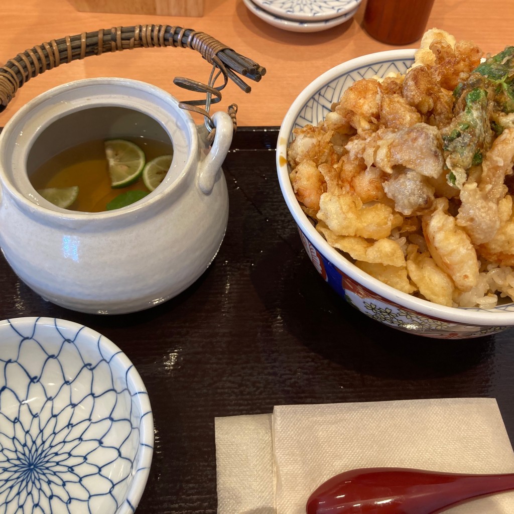 ユーザーが投稿した松茸ご飯の松茸天丼の写真 - 実際訪問したユーザーが直接撮影して投稿した西大宮天ぷら江戸前 天丼 はま田 さいたま西大宮店の写真