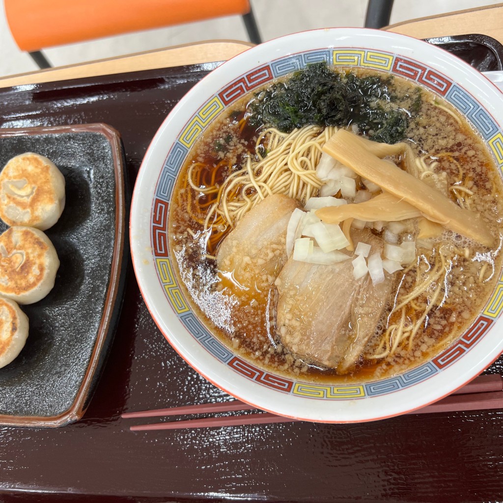 実際訪問したユーザーが直接撮影して投稿した新港ラーメン専門店麺処 せんりの写真