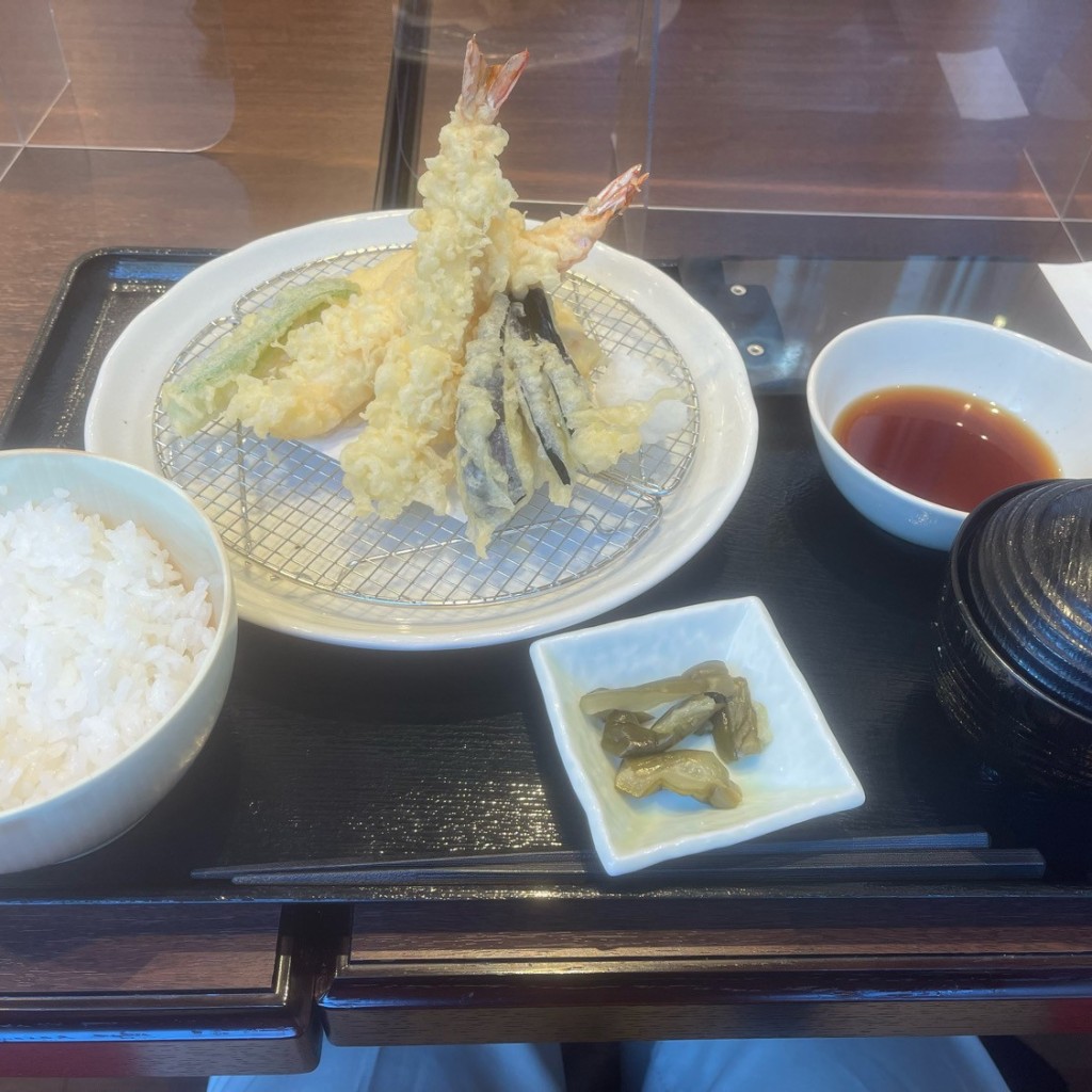 ユーザーが投稿した天ぷらの写真 - 実際訪問したユーザーが直接撮影して投稿した大久保定食屋なかよ食堂の写真