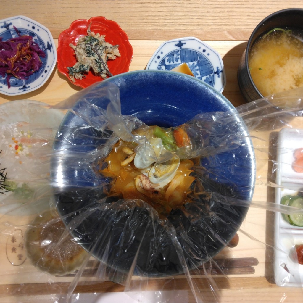 ユーザーが投稿した象印御膳 =黄と魚介のイヤベーの写真 - 実際訪問したユーザーが直接撮影して投稿した難波定食屋象印食堂 なんばスカイオ店の写真