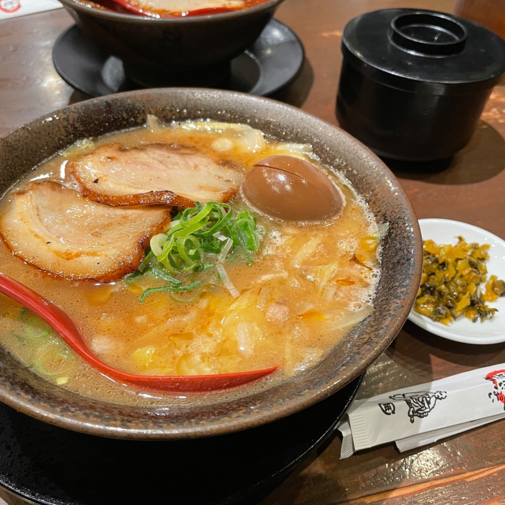 かのいろさんが投稿した本山北町ラーメン / つけ麺のお店山神山人 岡本店/さんじんさんじんの写真