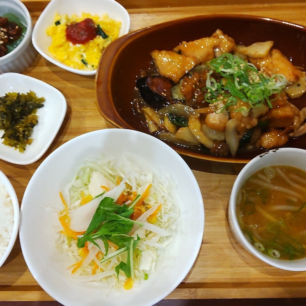 ユーザーが投稿した鶏のうま煮の写真 - 実際訪問したユーザーが直接撮影して投稿した神戸カフェ林檎珈琲の写真