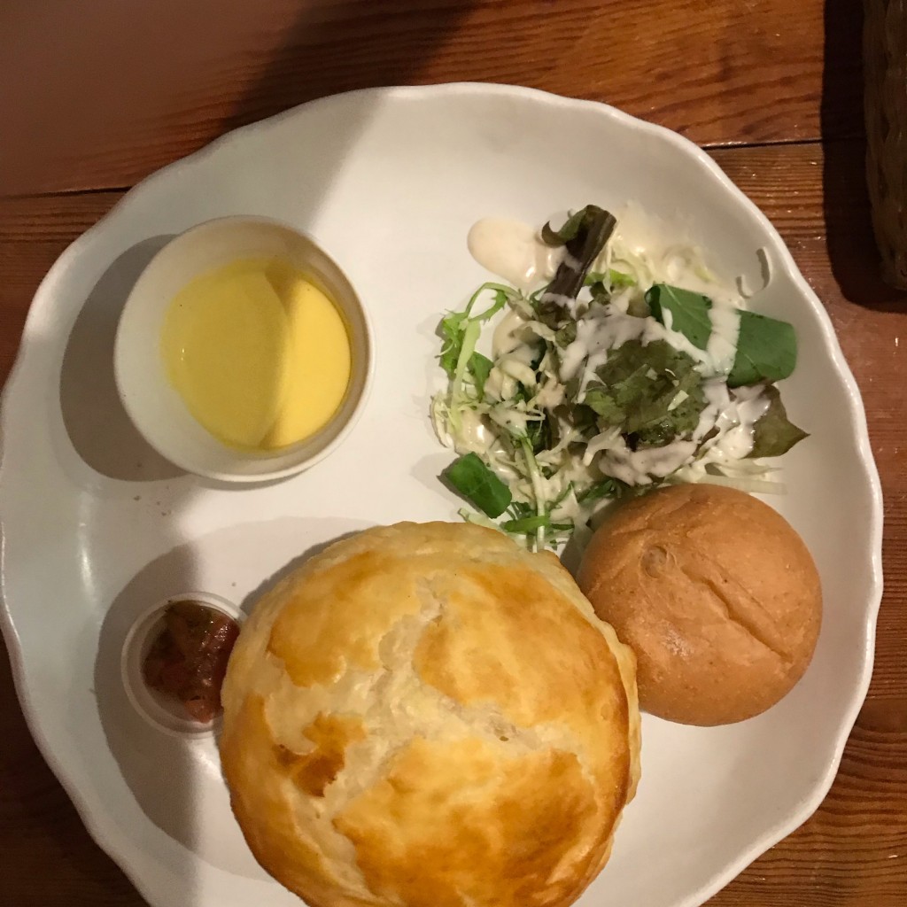 ユーザーが投稿したパイ包のキノコと鶏肉のシチューセットの写真 - 実際訪問したユーザーが直接撮影して投稿した高島町カフェジーカフェの写真
