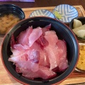ランチ 海鮮丼 - 実際訪問したユーザーが直接撮影して投稿した新栄魚介 / 海鮮料理うお浜の写真のメニュー情報