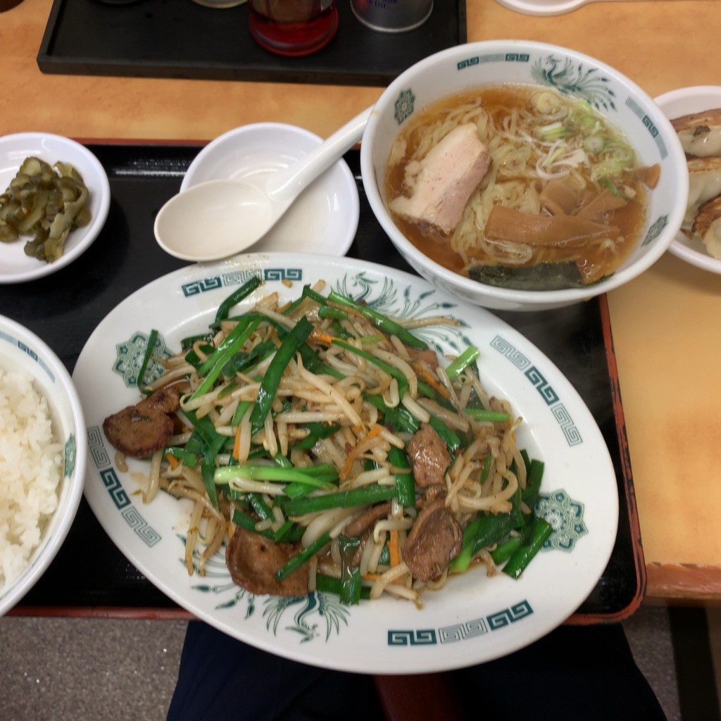 ユーザーが投稿したレバニラ定食+半ラーメン+ミニ餃子の写真 - 実際訪問したユーザーが直接撮影して投稿した千駄ヶ谷中華料理日高屋 千駄ヶ谷店の写真